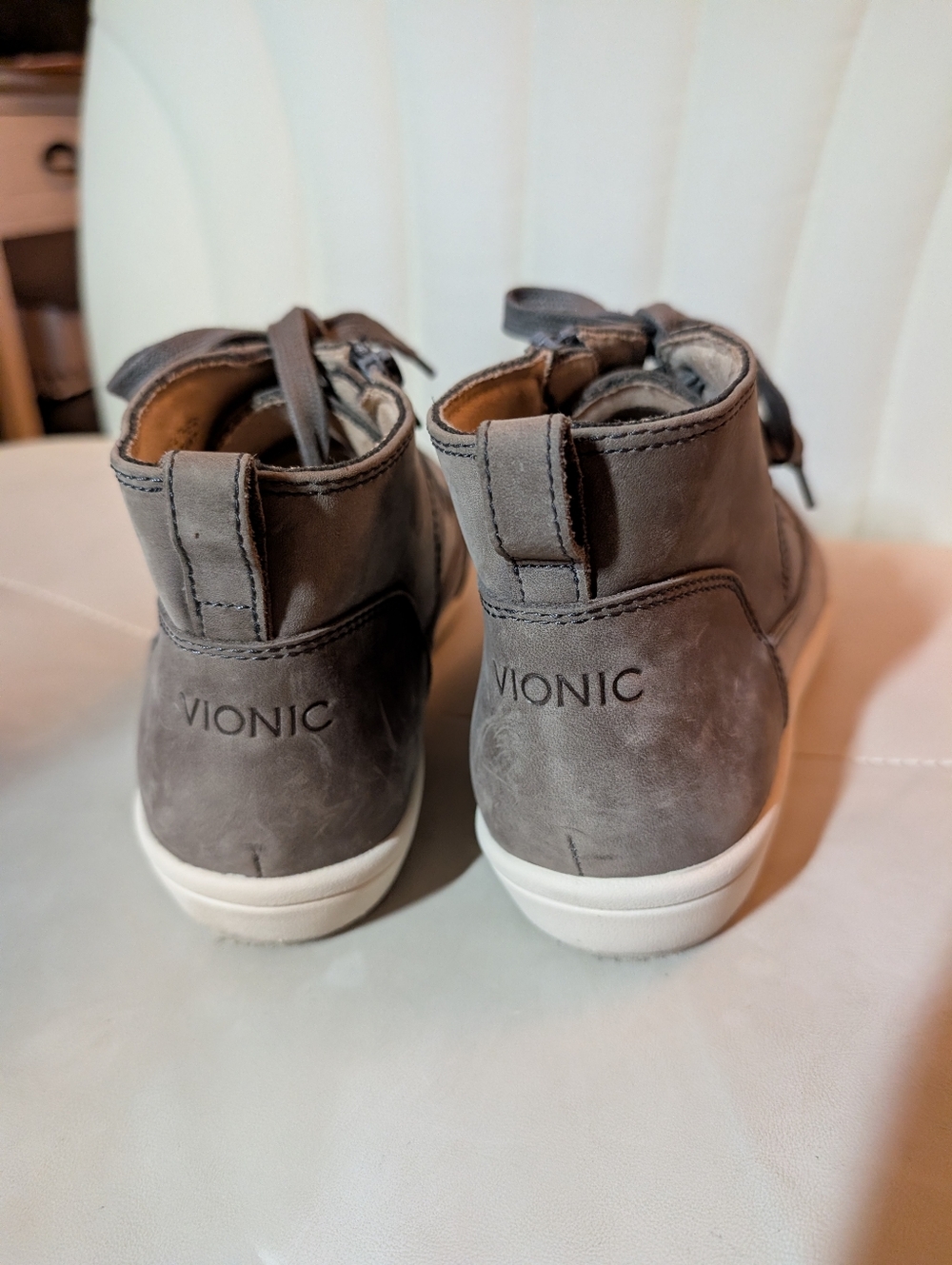 Vionic Women's Magnolia Shawna High Top Booties Lace Up Sneakers Size 9 - Picture 9 of 12